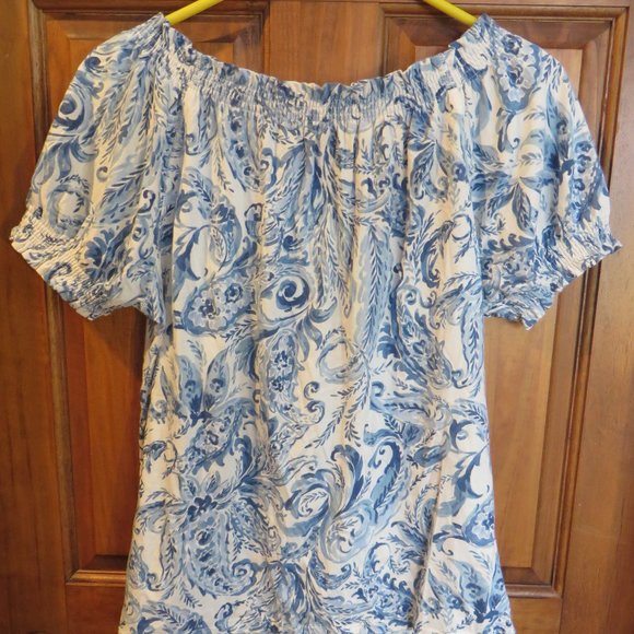 CHAPS short sleeve top. - Picture 3 of 4